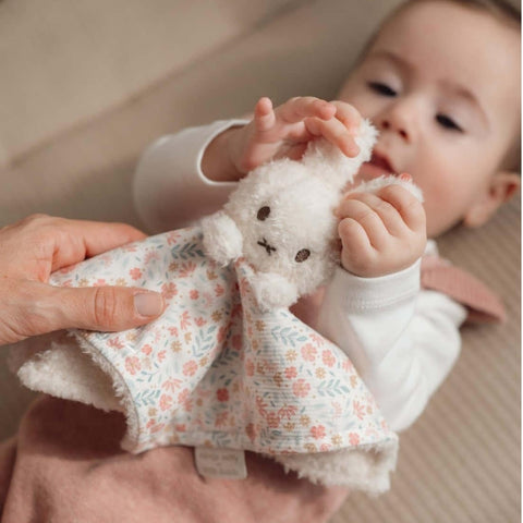 Tiamo｜Little Dutch 兔子米菲四方禮盒 -  幸運粉紅